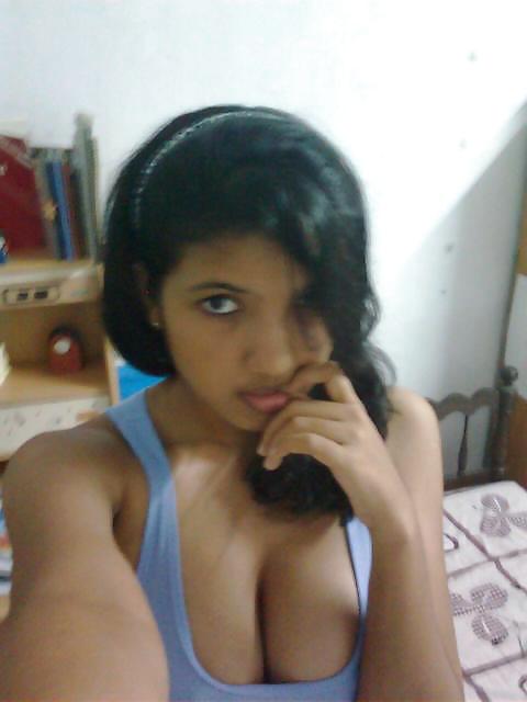 Indian Cute College Girl Taking Off Her Boobies For Selfie (1)